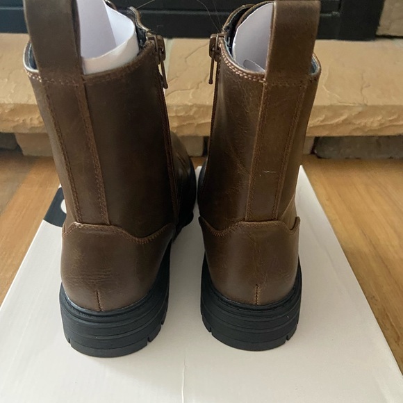 NWT-SO Brown Combat Boots -Size 7.5 - Picture 4 of 5